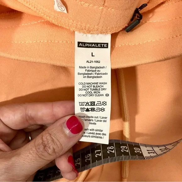 Alphalete NWPT L & S Essential Core women’s athletic shorts light orange - Picture 11 of 13